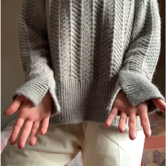 Grey Knit Sweater - Picture 3 of 4